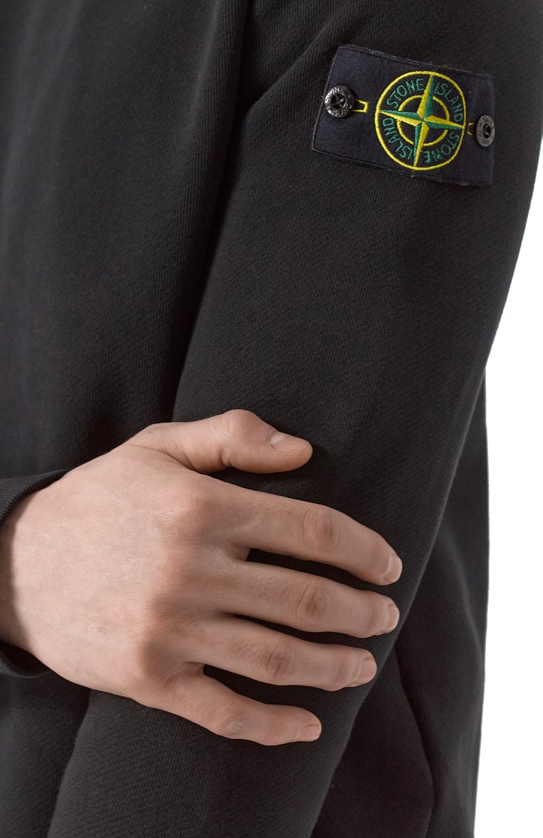 Мужской хлопковый свитшот STONE ISLAND черного цвета, арт. 811561241 | Фото 6 (Длина (для топов): Стандартные; Материал сплава: Проставлено; Рукава: Длинные; Драгоценные камни: Проставлено; Мужское Кросс-КТ: свитшот-одежда; Принт: Без принта; Стили: Спорт-шик; Материал внешний: Хлопок)