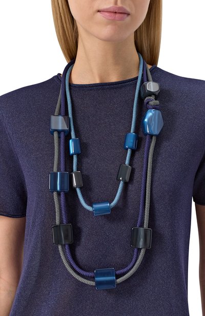 Колье EMPORIO ARMANI синего цвета по цене 45500 руб., арт. EW001795 AF15488, фото 2 Колье EMPORIO ARMANI, арт. EW001795 AF15488, фото 2