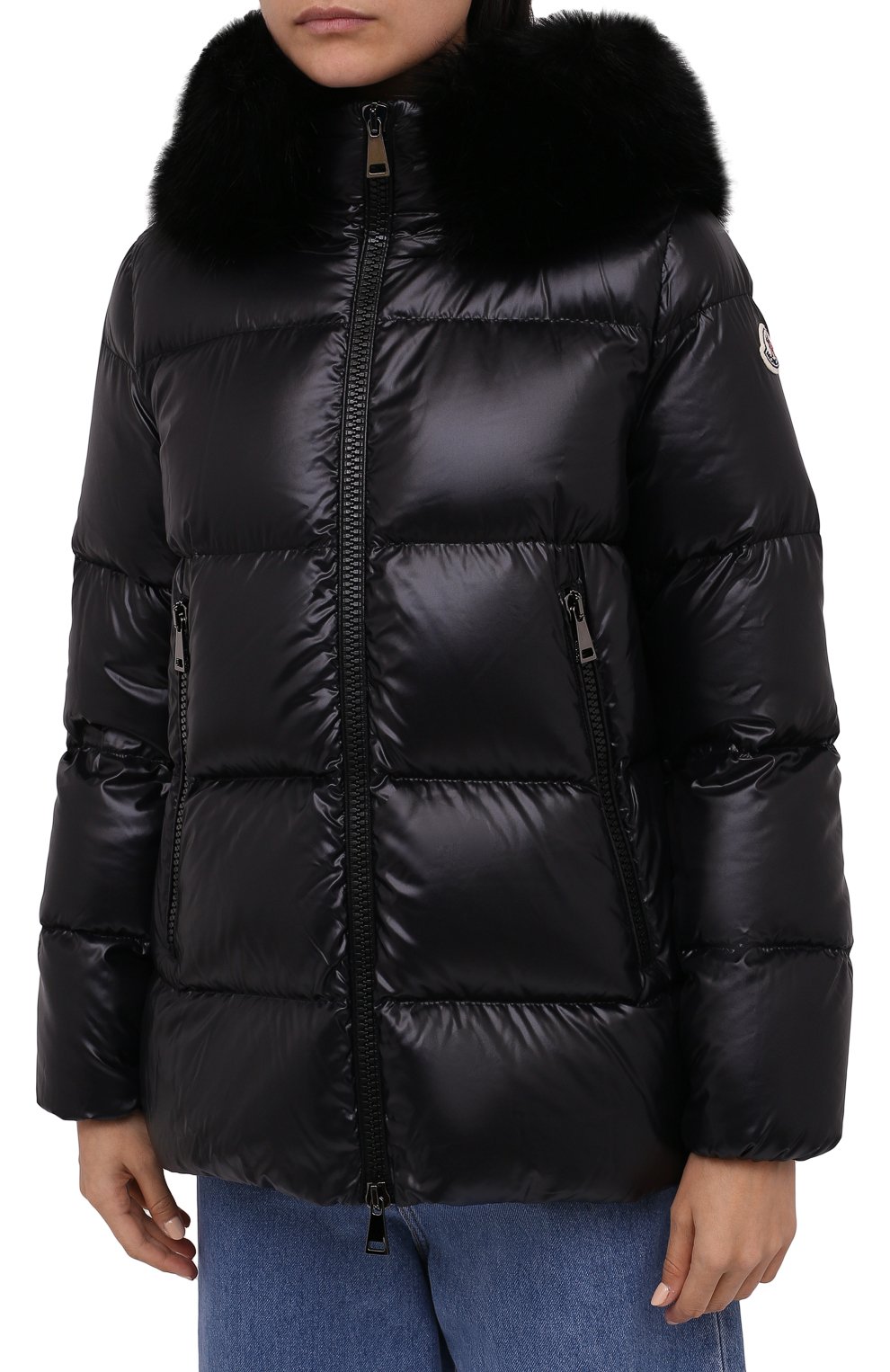 Пуховик laiche MONCLER черного цвета по цене 162000 руб., арт. G2-093-1A001-17-68950, фото 3 Пуховик laiche MONCLER, арт. G2-093-1A001-17-68950, фото 3
