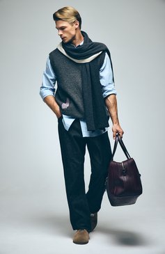 Мужская хлопковая сорочка DOLCE & GABBANA голубого цвета, арт. G5EJ0T/FUEEE | Фото 7 (Мужское Кросс-КТ: Сорочка-одежда; Случай: Формальный; Принт: Однотонные; Манжеты: На пуговицах; Воротник: Кент; Длина (для топов): Стандартные; Рукава: Длинные; Стили: Классический; Драгоценные камни: Проставлено; Материал внешний: Хлопок; Материал сплава: Прост�авлено)