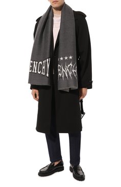 Мужской шарф из шерсти и шелка GIVENCHY серого цвета, арт. GV4518/J5296 | Фото 3 (Материал: Текстиль, Шерсть; Нос: Не проставлено; Материал сплава: Проставлено; Мужское Кросс-КТ: Шарфы - с бахромой; Кросс-КТ: шелк, шерсть)