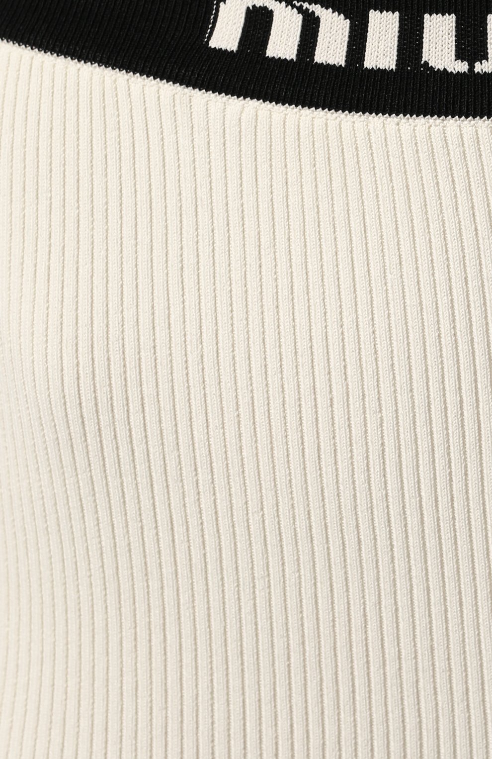 Шорты из вискозы MIU MIU молочного цвета по цене 83000 руб., арт. MMP151-1YN9-F0304, фото 5 Шорты из вискозы MIU MIU, арт. MMP151-1YN9-F0304, фото 5