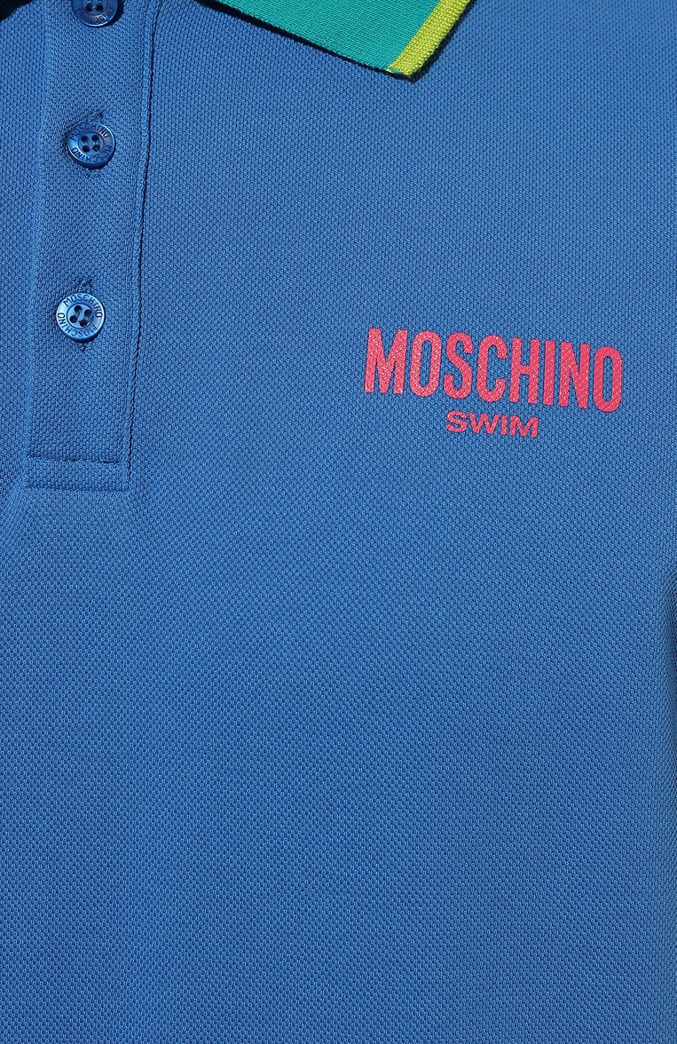 Мужское хлопковое поло MOSCHINO синего цвета, арт. A1603/9309 | Фото 5 (Материал внешний: Хлопок; Драгоценные камни: Проставлено; Материал сплава: Проставлено; Длина (для топов): Стандартные; Рукава: Короткие; Стили: Кэжуэл, Ретро; Застежка: Пуговицы)