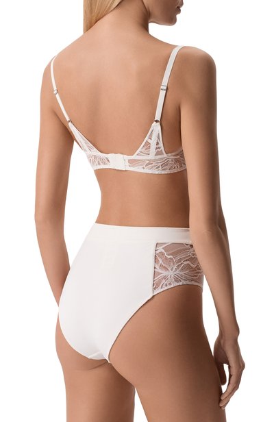 Трусы-слипы с завышенной талией WOLFORD белого цвета по цене 12800 руб., арт. 4W2320, фото 3 Трусы-слипы с завышенной талией WOLFORD, арт. 4W2320, фото 3