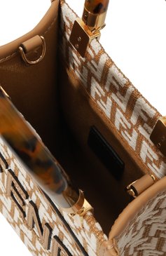 Женская сумка sunshine mini FENDI коричневого цвета, арт. 8BS051 AQ0X | Фото 5 (Материал: Текстиль; Материал сплава: Проставлено; Размер: mini; Ремень/цепочка: На ремешке; Драгоценные камни: Проставлено)