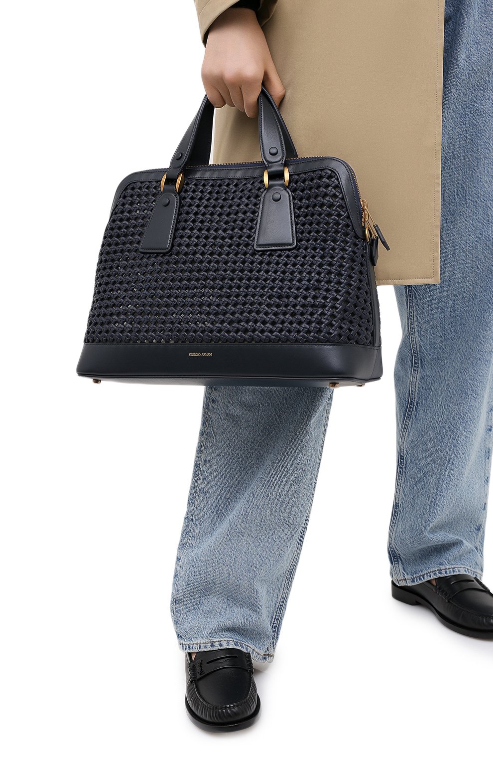 Сумка GIORGIO ARMANI темно-синего цвета по цене 389000 руб., арт. Y1A178/YTE5D, фото 2 Сумка GIORGIO ARMANI, арт. Y1A178/YTE5D, фото 2