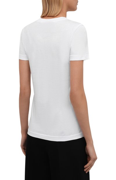 Хлопковая футболка VERSACE JEANS COUTURE белого цвета по цене 13950 руб., арт. 71HAHT02-71DP608 S 2 L0G0 GLITTER/CJ00T, фото 4 Хлопковая футболка VERSACE JEANS COUTURE, арт. 71HAHT02-71DP608 S 2 L0G0 GLITTER/CJ00T, фото 4