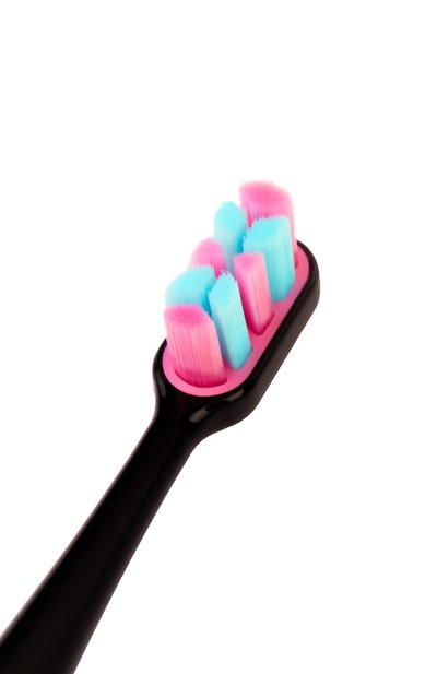 Черная зубная щетка 7+ MONTCAROTTE, арт. МСТ906, фото 5