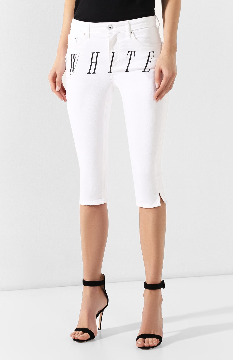 Джинсовые капри OFF-WHITE белого цвета по цене 49100 руб., арт. 0WYA009S197130460110, фото 3 Джинсовые капри OFF-WHITE, арт. 0WYA009S197130460110, фото 3