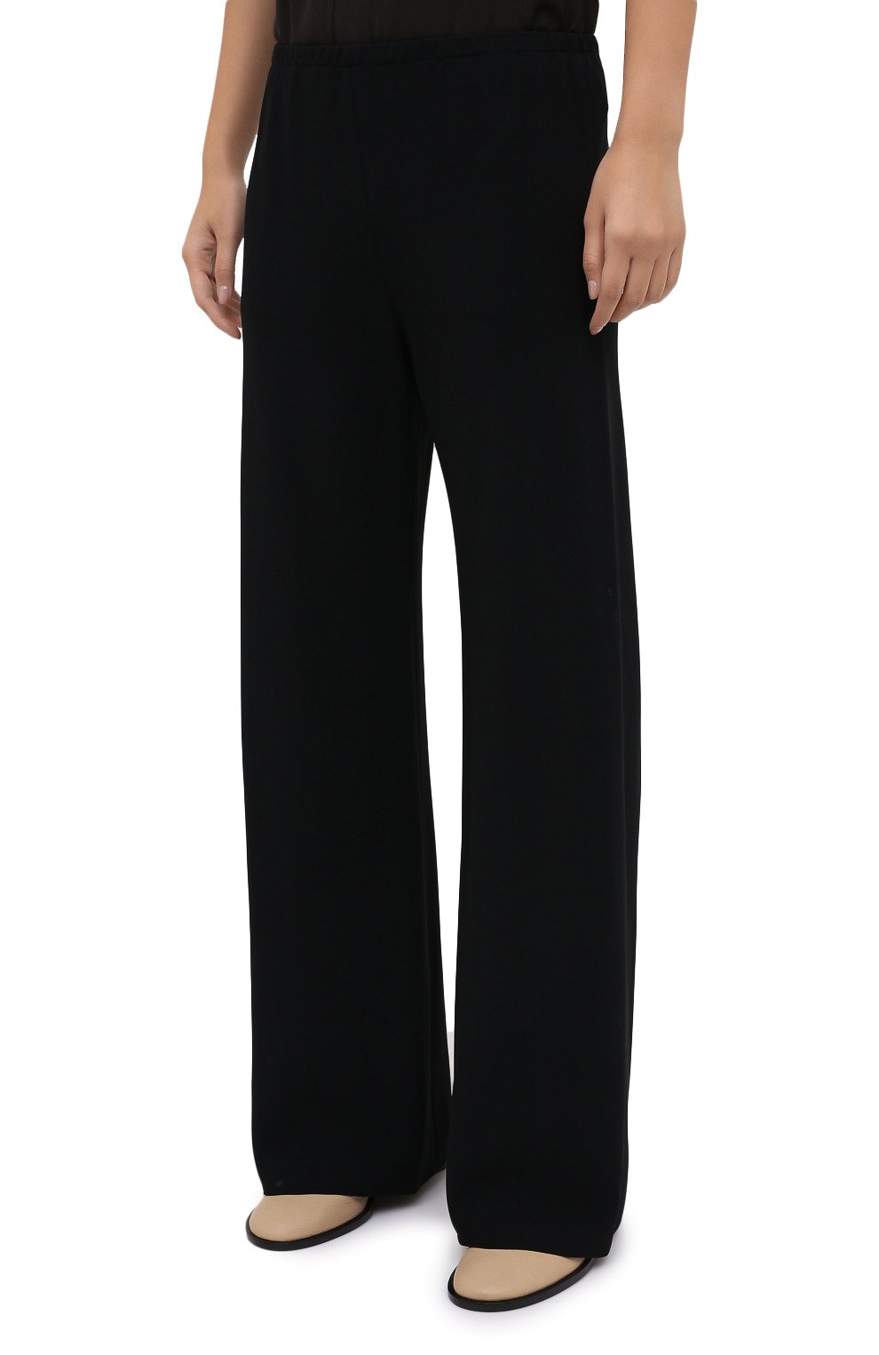 Брюки THE ROW черного цвета по цене 147500 руб., арт. 1766W1928, фото 3 Брюки THE ROW, арт. 1766W1928, фото 3