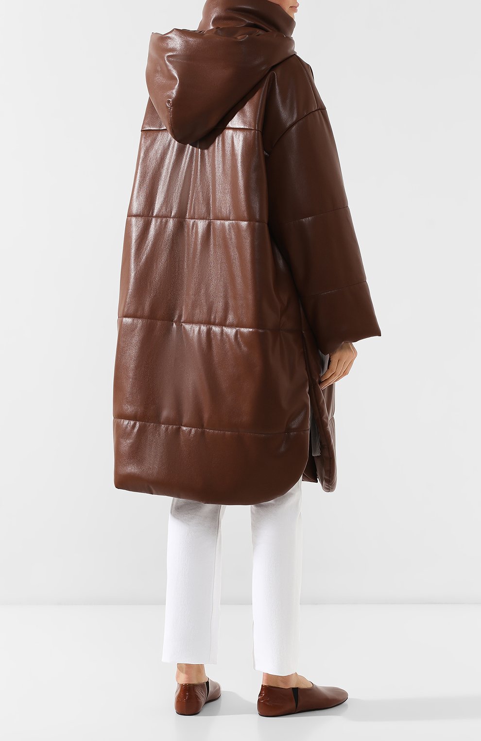 Пальто с капюшоном NANUSHKA коричневого цвета по цене 104500 руб., арт. ESKA_R00T BEER_VEGAN LEATHER, фото 4 Пальто с капюшоном NANUSHKA, арт. ESKA_R00T BEER_VEGAN LEATHER, фото 4