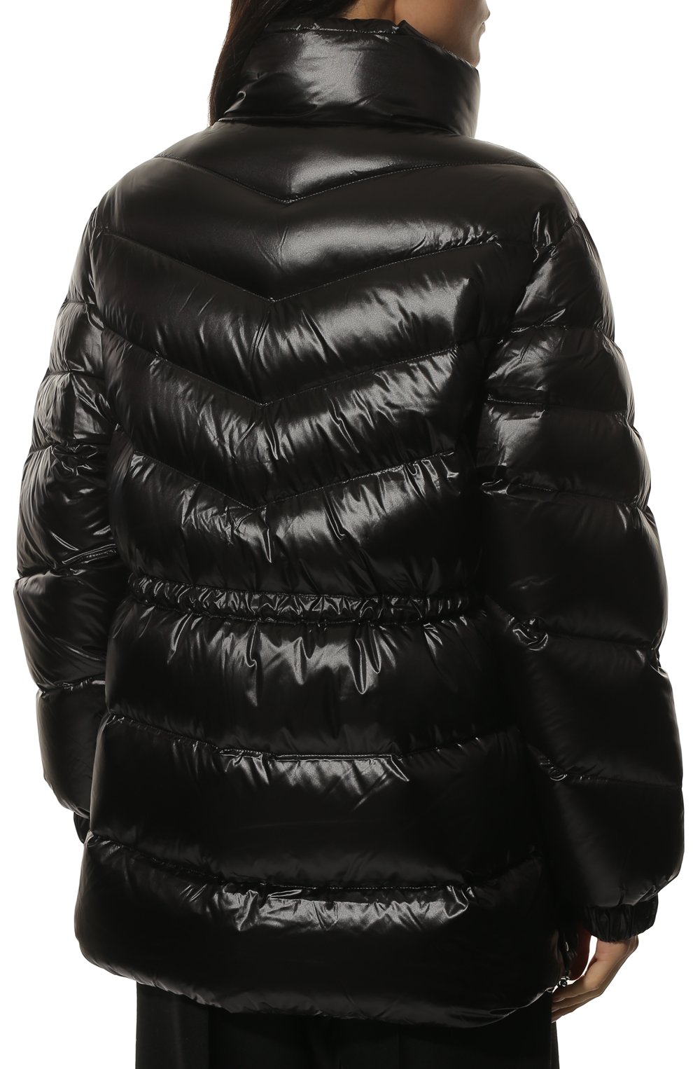 Пуховик WOOLRICH черного цвета по цене 97600 руб., арт. CFWW0U0718FR/UT3085, фото 4 Пуховик WOOLRICH, арт. CFWW0U0718FR/UT3085, фото 4