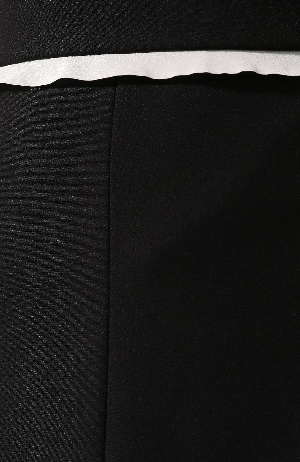 Юбка REDVALENTINO черного цвета по цене 29950 руб., арт. SR3RAC40/3FT, фото 5 Юбка REDVALENTINO, арт. SR3RAC40/3FT, фото 5