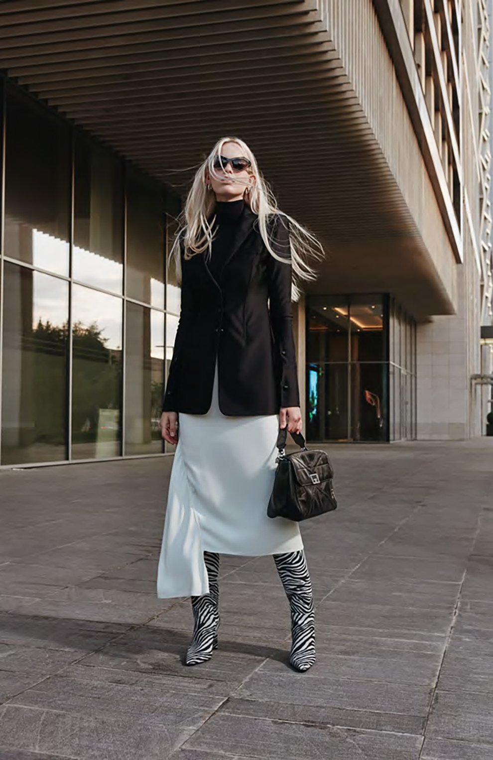 Жакет ALEXANDER WANG черного цвета по цене 86050 руб., арт. 1CC3212294, фото 6 Жакет ALEXANDER WANG, арт. 1CC3212294, фото 6