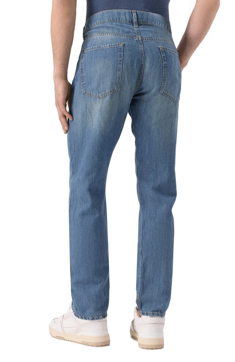 Мужские джинсы straight 7 FOR ALL MANKIND синего цвета, арт. 7T121U03 | Фото 4 (Материал внешний: Хлопок, Лен, Деним; Длина (брюки, джинсы): Стандартные; Детали: Делаве; Стили: Повседневный; Кросс-КТ: Деним; Силуэт М (брюки): Прямые; Автоматизация состава: Проставлено; Автоматизация ТО: Проставлено)