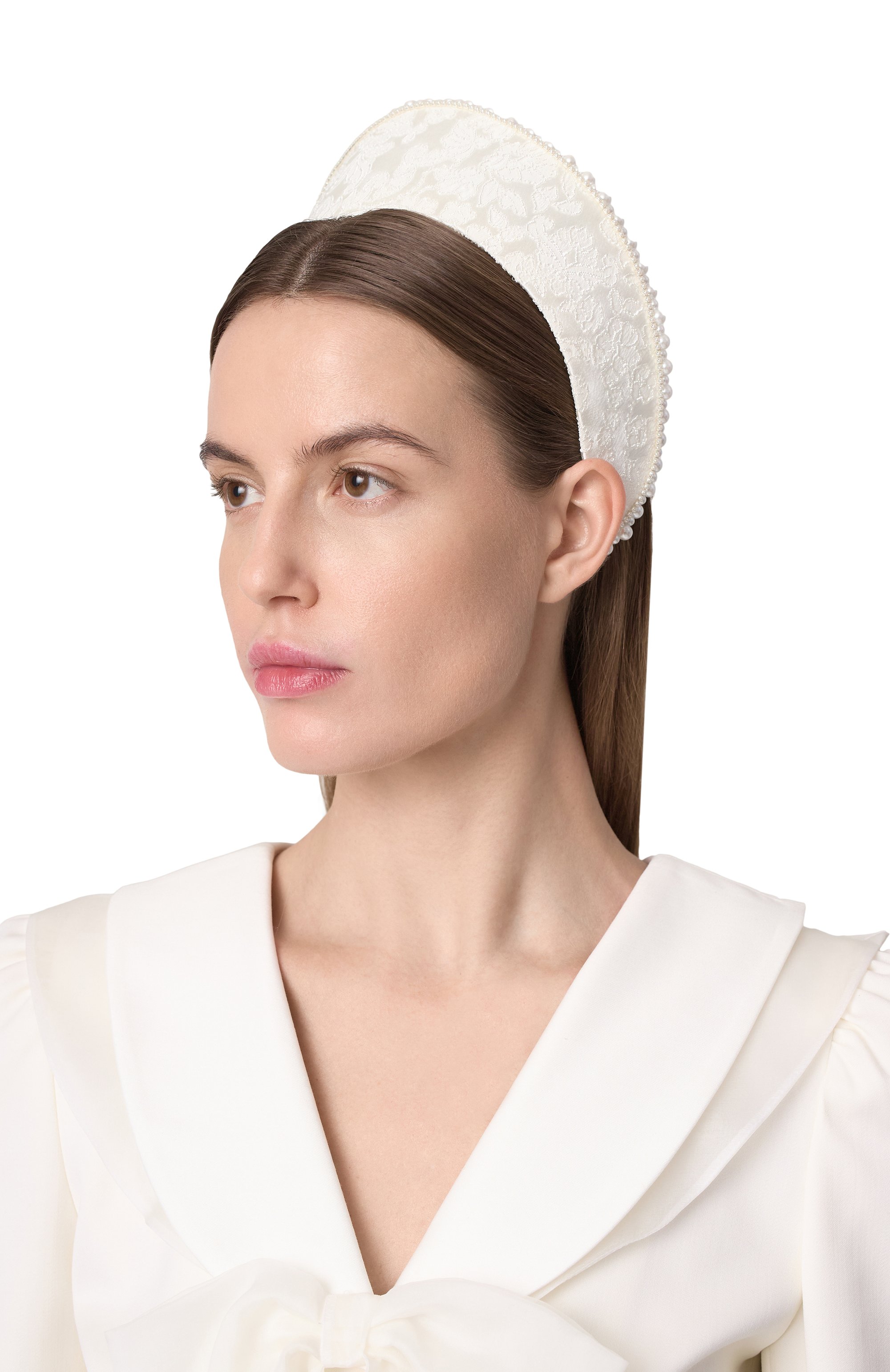 Ободок-кокошник PANFIL белого цвета по цене 20000 руб., арт. 1-KOK2-DPI, фото 2 Ободок-кокошник PANFIL, арт. 1-KOK2-DPI, фото 2