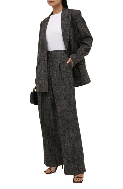 Шерстяные брюки DRIES VAN NOTEN серого цвета по цене 52400 руб., арт. 212-010972-3040, фото 2 Шерстяные брюки DRIES VAN NOTEN, арт. 212-010972-3040, фото 2