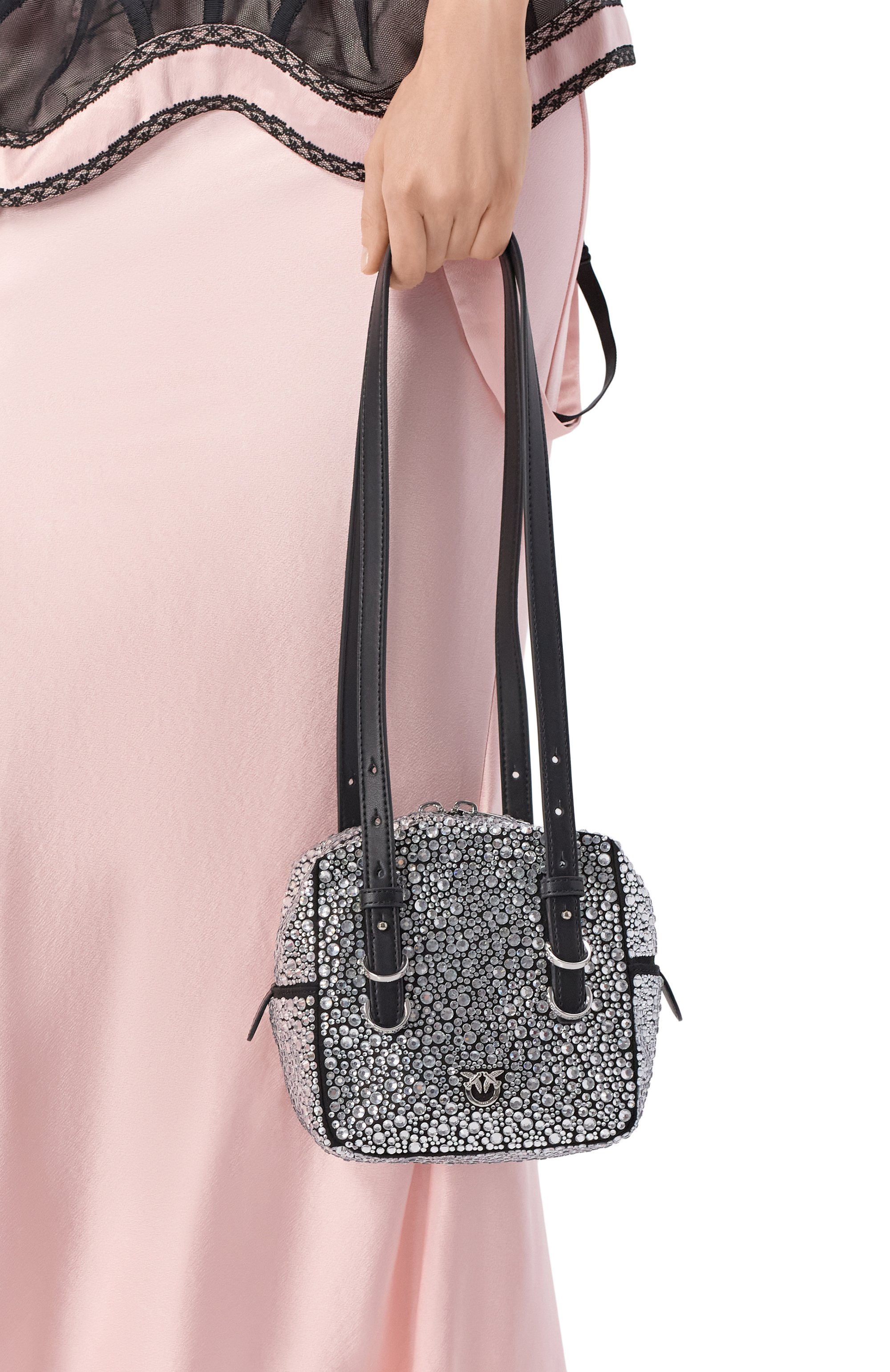 Сумка cubic PINKO серебряного цвета по цене 47800 руб., арт. 106465/A2WF, фото 2 Сумка cubic PINKO, арт. 106465/A2WF, фото 2