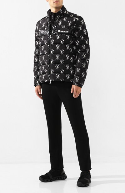 Пуховая куртка servieres MONCLER, арт. E2-091-41940-85-539N0, фото 2