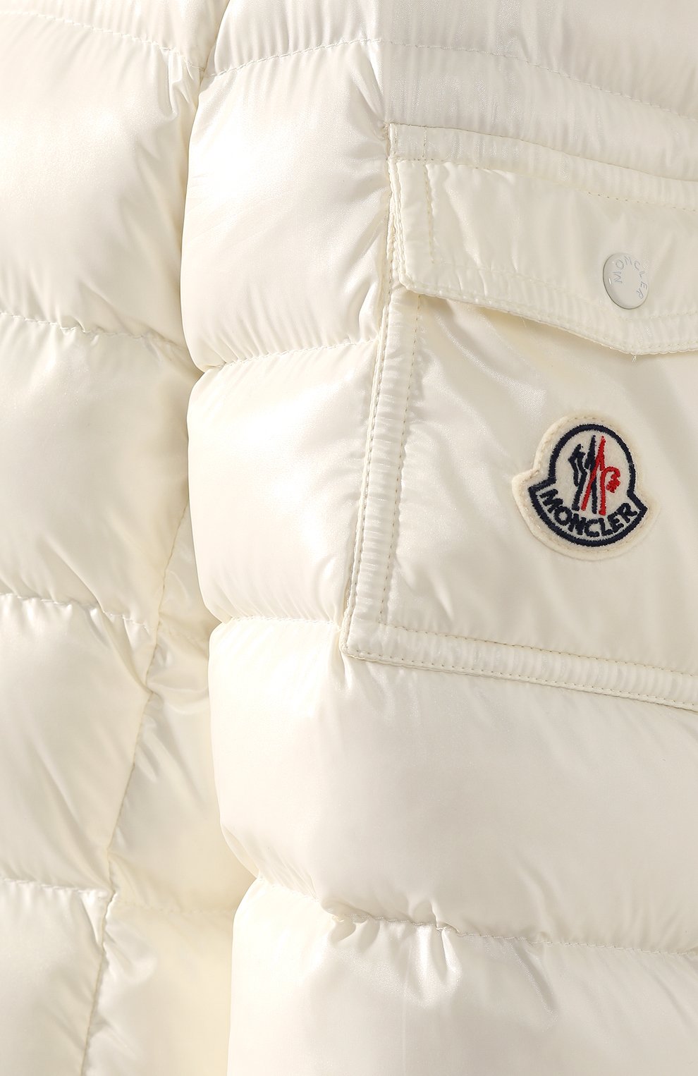 Пуховик badyfur MONCLER белого цвета по цене 189500 руб., арт. E2-093-46314-25-C0061, фото 5 Пуховик badyfur MONCLER, арт. E2-093-46314-25-C0061, фото 5
