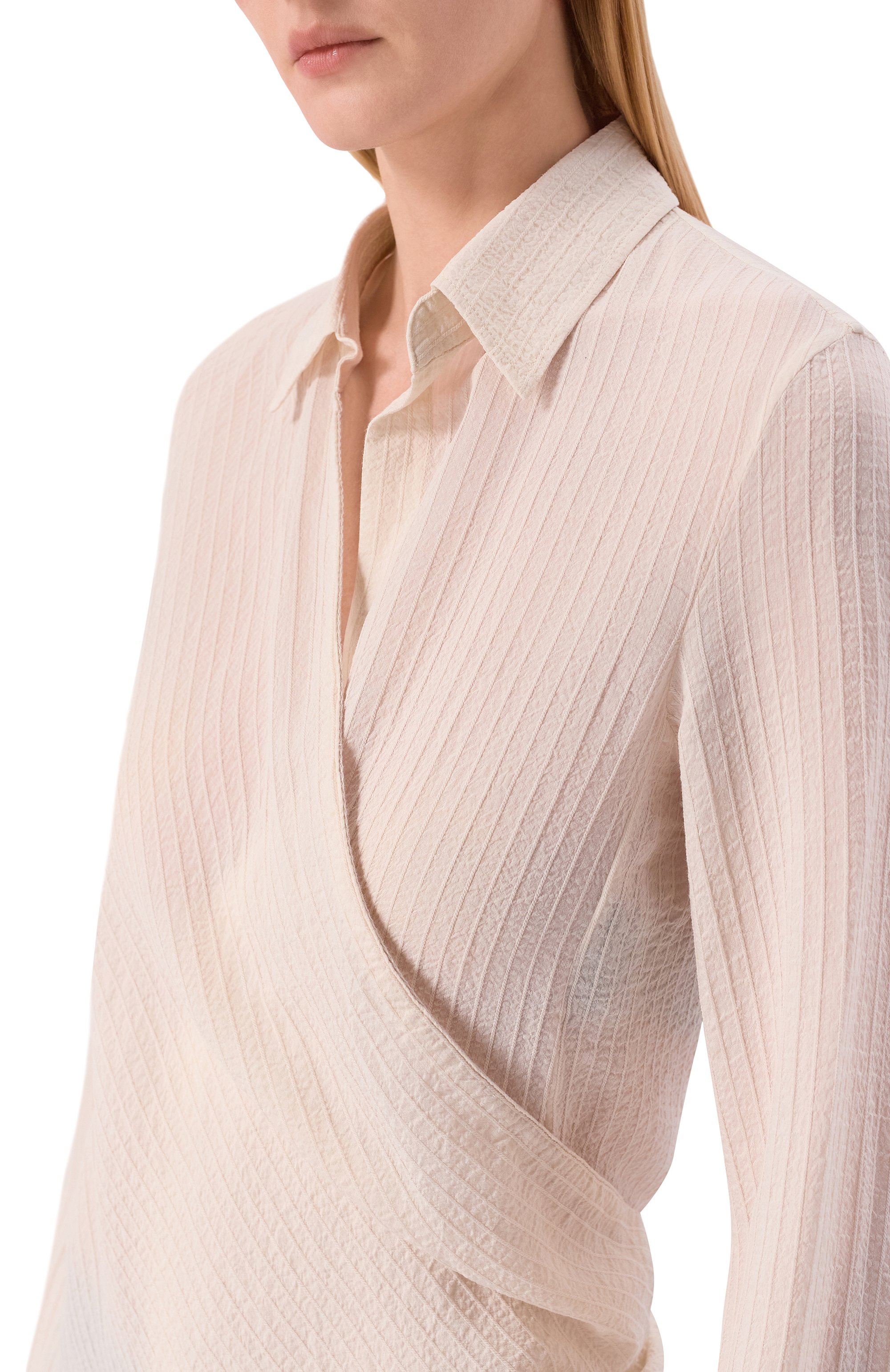 Блузка из вискозы и шелка ANN DEMEULEMEESTER кремового цвета по цене 98850 руб., арт. B0013790/FA712, фото 5 Блузка из вискозы и шелка ANN DEMEULEMEESTER, арт. B0013790/FA712, фото 5