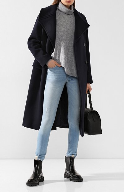Джинсы RAG AND BONE синего цвета по цене 23950 руб., арт. WDD19F2650I0AX, фото 2 Джинсы RAG AND BONE, арт. WDD19F2650I0AX, фото 2
