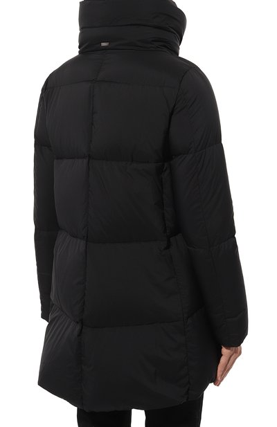 Пуховик HERNO черного цвета по цене 103500 руб., арт. PI001959D/12456Z, фото 4 Пуховик HERNO, арт. PI001959D/12456Z, фото 4