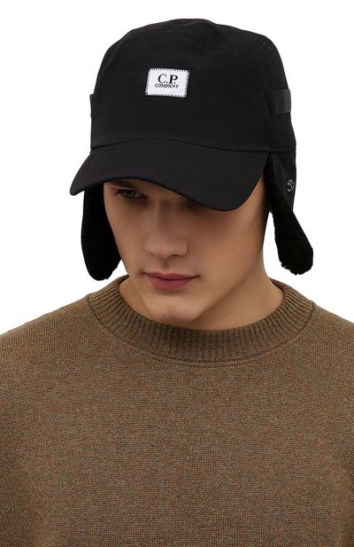 Утепленная бейсболка C.P. COMPANY черного цвета по цене 16750 руб., арт. 11CMAC235A-005991A, фото 2 Утепленная бейсболка C.P. COMPANY, арт. 11CMAC235A-005991A, фото 2