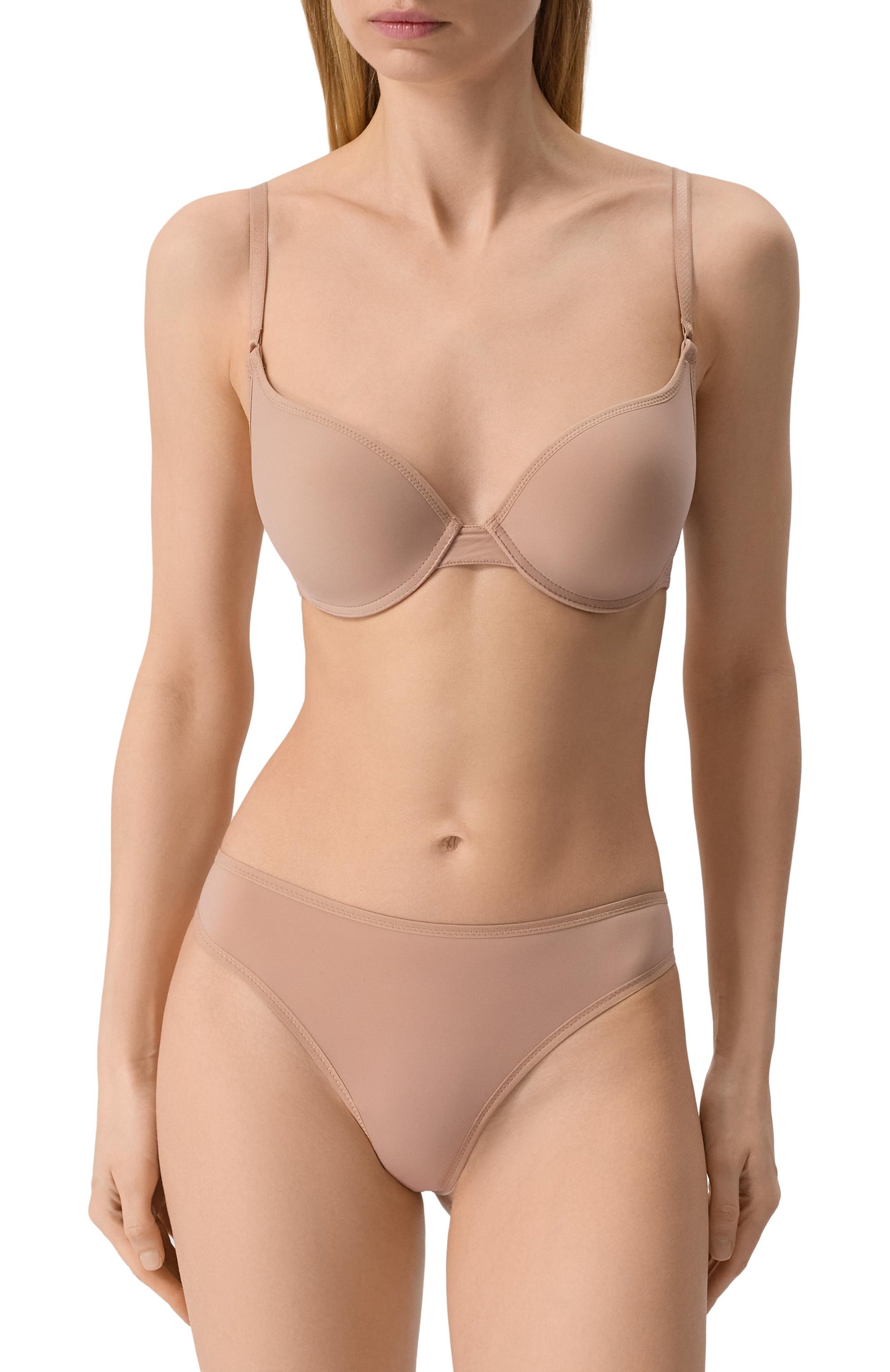 Трусы-стринги LISE CHARMEL бежевого цвета по цене 9040 руб., арт. PCP0001, фото 2 Трусы-стринги LISE CHARMEL, арт. PCP0001, фото 2