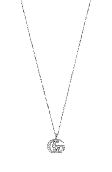 Женские колье GUCCI бесцветного цвета, арт. YBB501558001 | Фото 1 (Материал сплава: Белое золото; Драгоценные камни: Бриллианты)