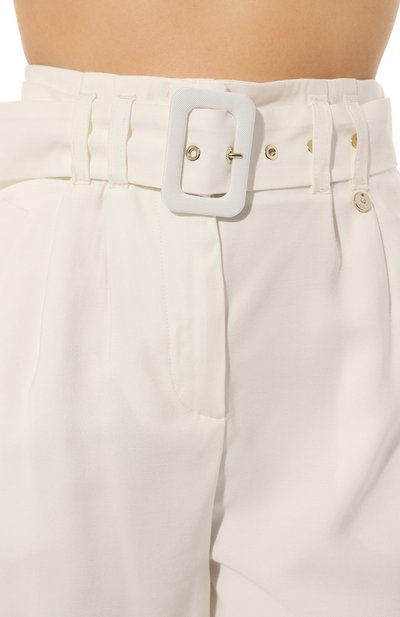 Шорты из вискозы LIU JO белого цвета по цене 21150 руб., арт. CA3317 T2508, фото 5 Шорты из вискозы LIU JO, арт. CA3317 T2508, фото 5