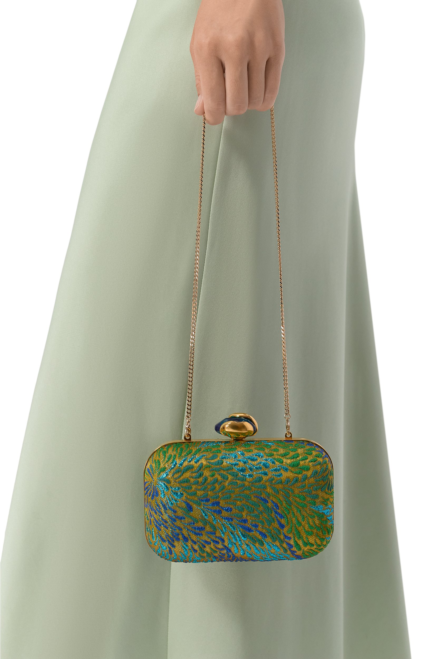 Клатч cloud JIMMY CHOO хаки цвета по цене 255000 руб., арт. CL0UDFXQ, фото 2 Клатч cloud JIMMY CHOO, арт. CL0UDFXQ, фото 2