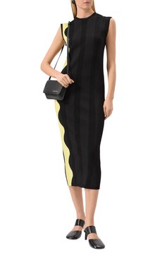 Женское платье из вискозы MSGM черного цвета, арт. 3841MDA191/257288 | Фото 2 (Материал внешний: Вискоза; Драгоценные камни: Проставлено; Материал сплава: Проставлено; Длина Ж (юбки, платья, шорты): Миди; Женское Кросс-КТ: Платье-одежда; Рукава: Без рукавов; Случай: Повседневный; Стили: Кэ�жуэл; Кросс-КТ: Трикотаж)