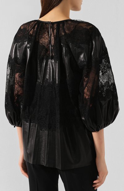 Блузка VALENTINO черного цвета по цене 836000 руб., арт. SB3NG02C1AW, фото 4 Блузка VALENTINO, арт. SB3NG02C1AW, фото 4