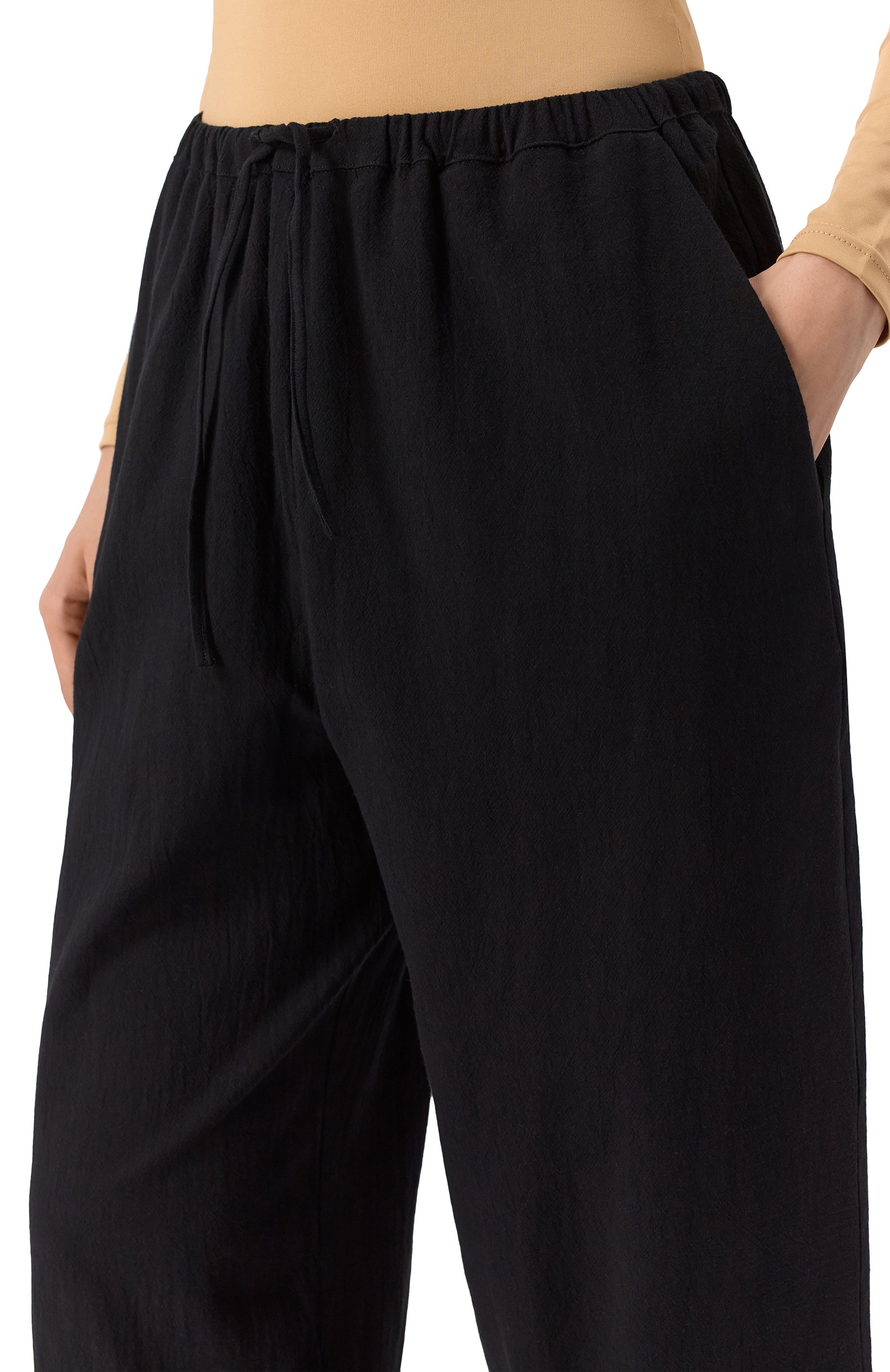 Хлопковые брюки PE черного цвета по цене 16490 руб., арт. PESS25-2.1.311.2, фото 5 Хлопковые брюки PE, арт. PESS25-2.1.311.2, фото 5