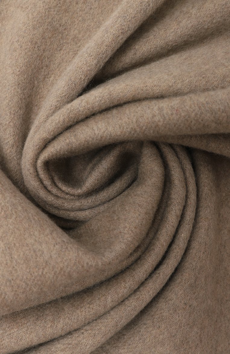 Мужской кашемировый шарф CORNELIANI бежевого цвета, арт. 94B344-9429029 | Фото 4 (�Нос: Не проставлено; Материал: Шерсть, Текстиль, Кашемир; Материал сплава: Проставлено; Кросс-КТ: кашемир; Мужское Кросс-КТ: Шарфы - с бахромой)