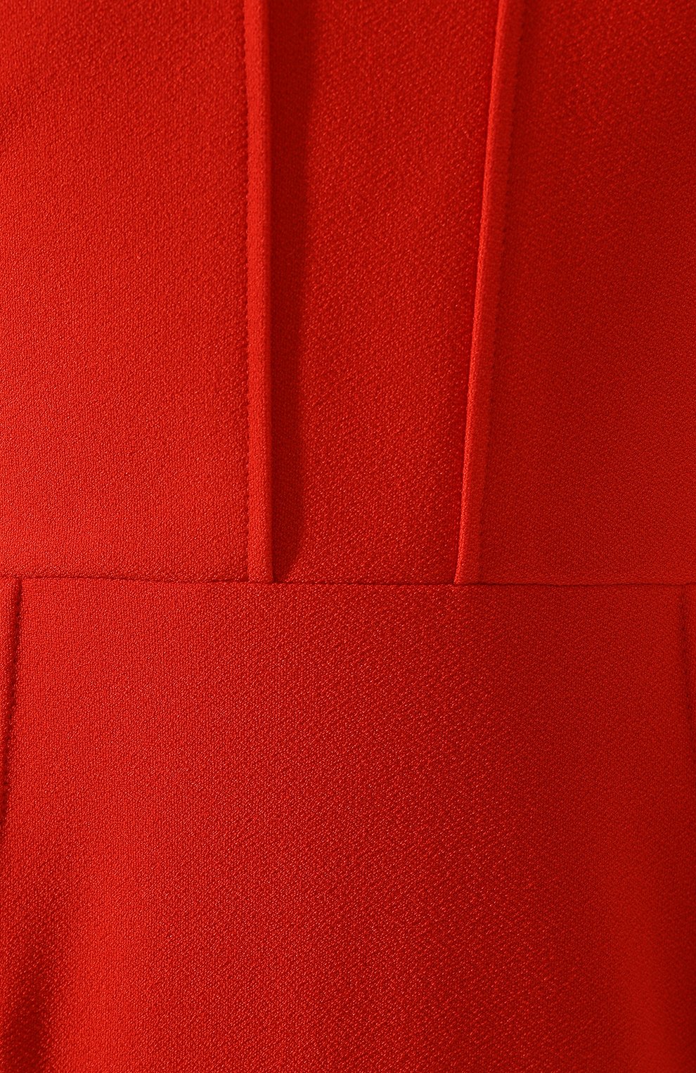 Приталенное платье-миди ROLAND MOURET красного цвета по цене 130500 руб., арт. PS19/S0510/F2196, фото 5 Приталенное платье-миди ROLAND MOURET, арт. PS19/S0510/F2196, фото 5