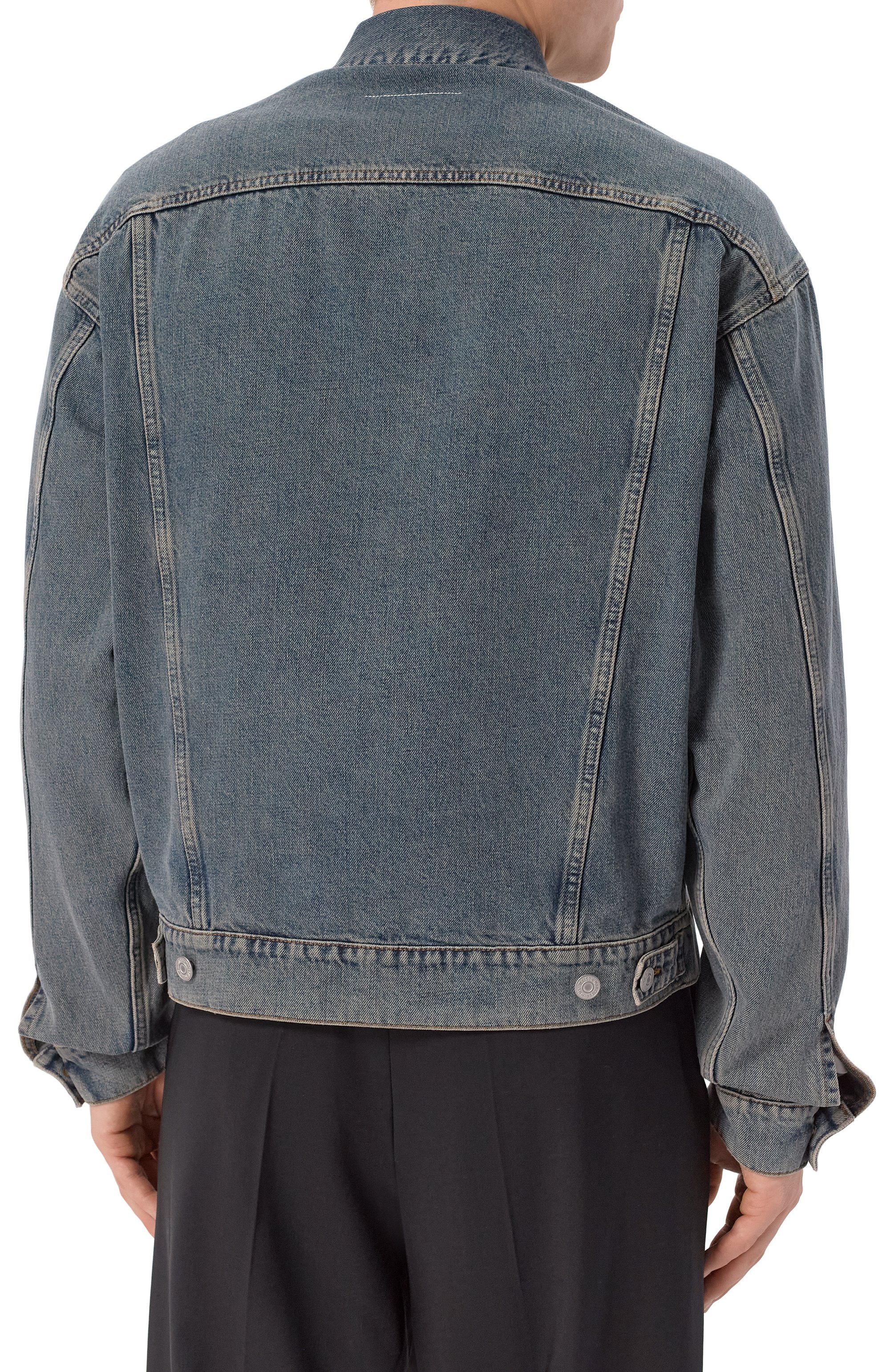 Джинсовая куртка MM6 синего цвета по цене 108000 руб., арт. SH0AM0055/S30844, фото 4 Джинсовая куртка MM6, арт. SH0AM0055/S30844, фото 4