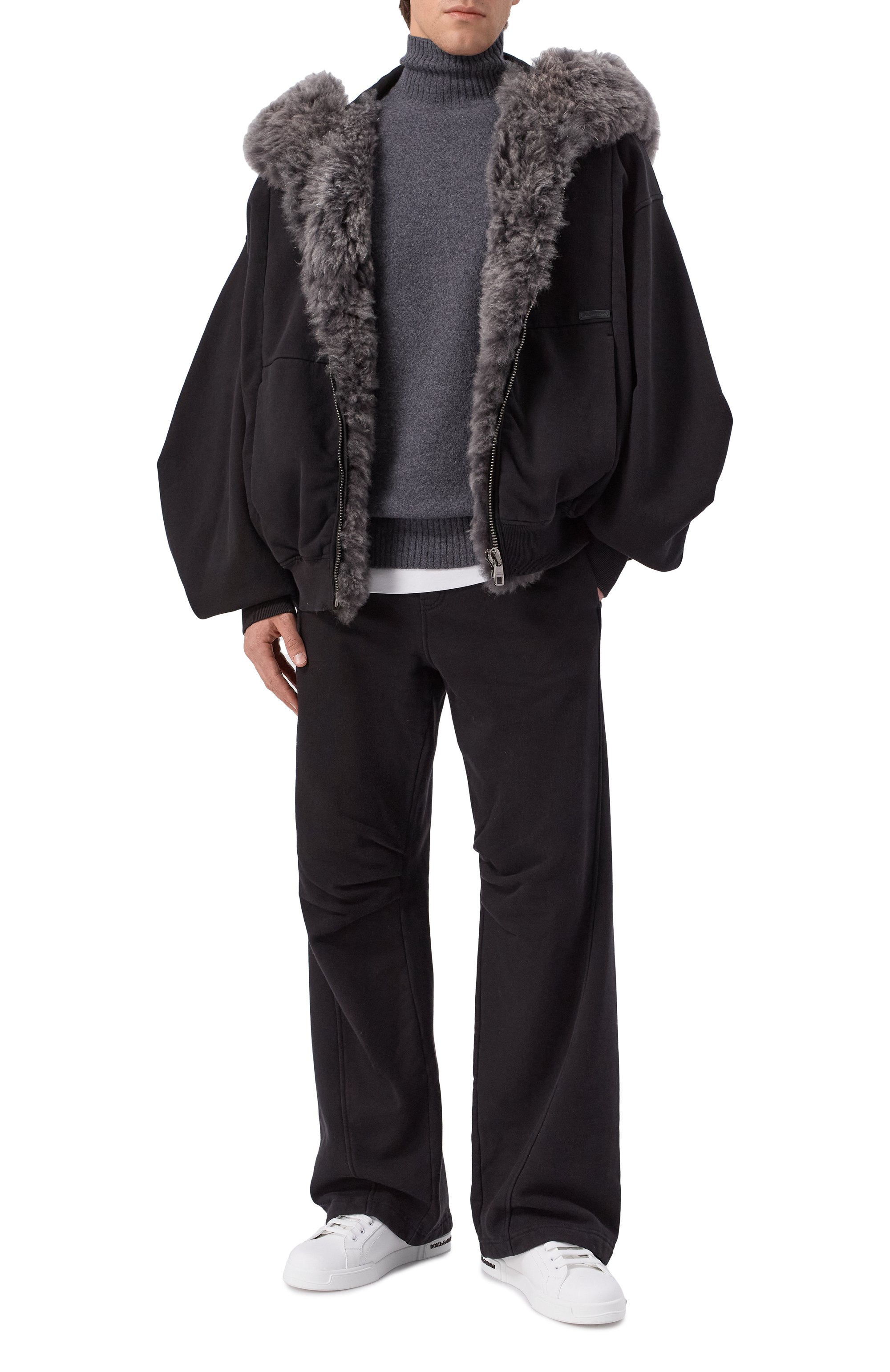 Хлопковый бомбер DOLCE & GABBANA черного цвета по цене 554000 руб., арт. G9BV0Z/G7PLD, фото 2 Хлопковый бомбер DOLCE & GABBANA, арт. G9BV0Z/G7PLD, фото 2