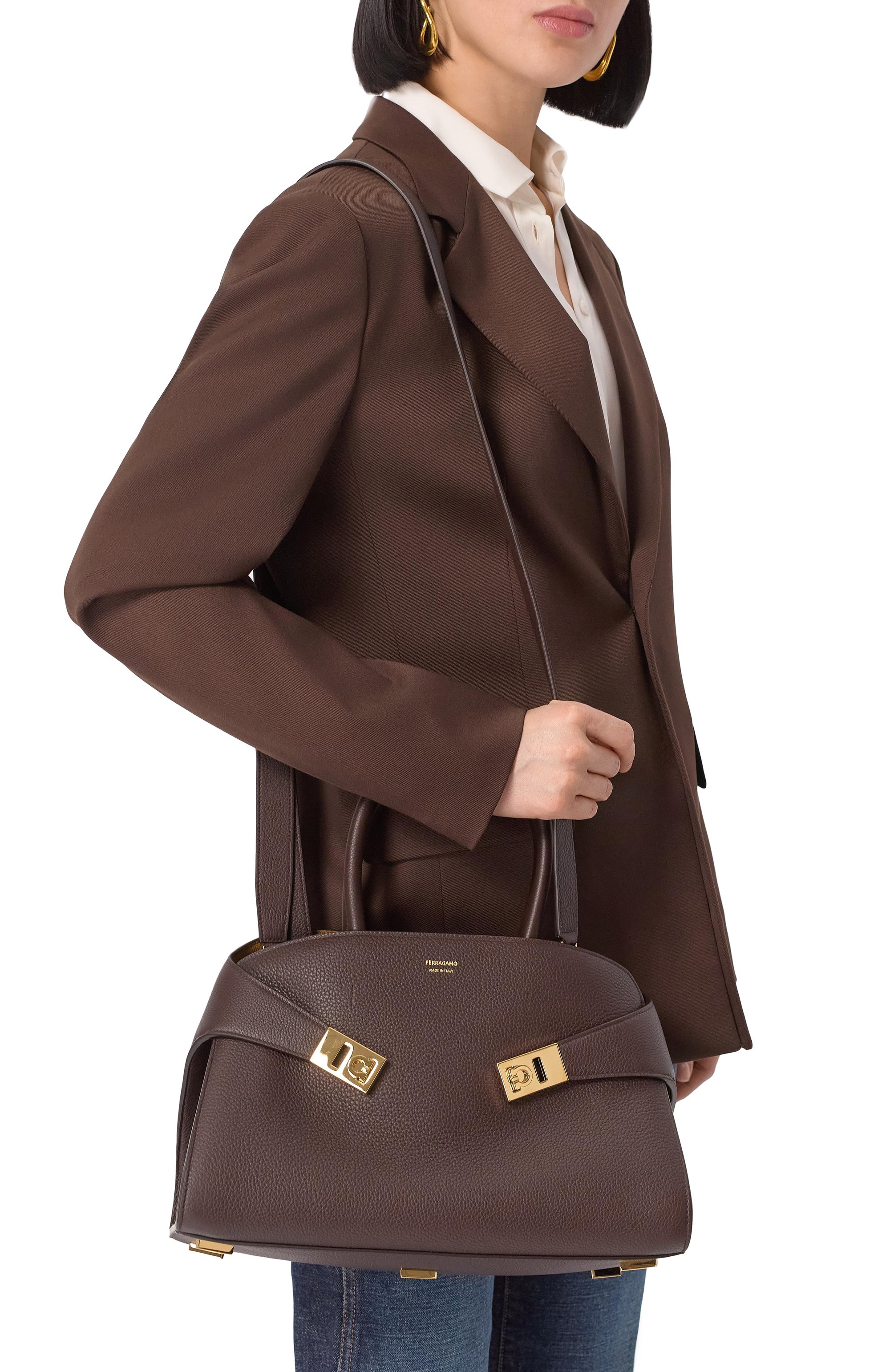 Сумка hug medium FERRAGAMO, арт. 215608/777524, фото 2