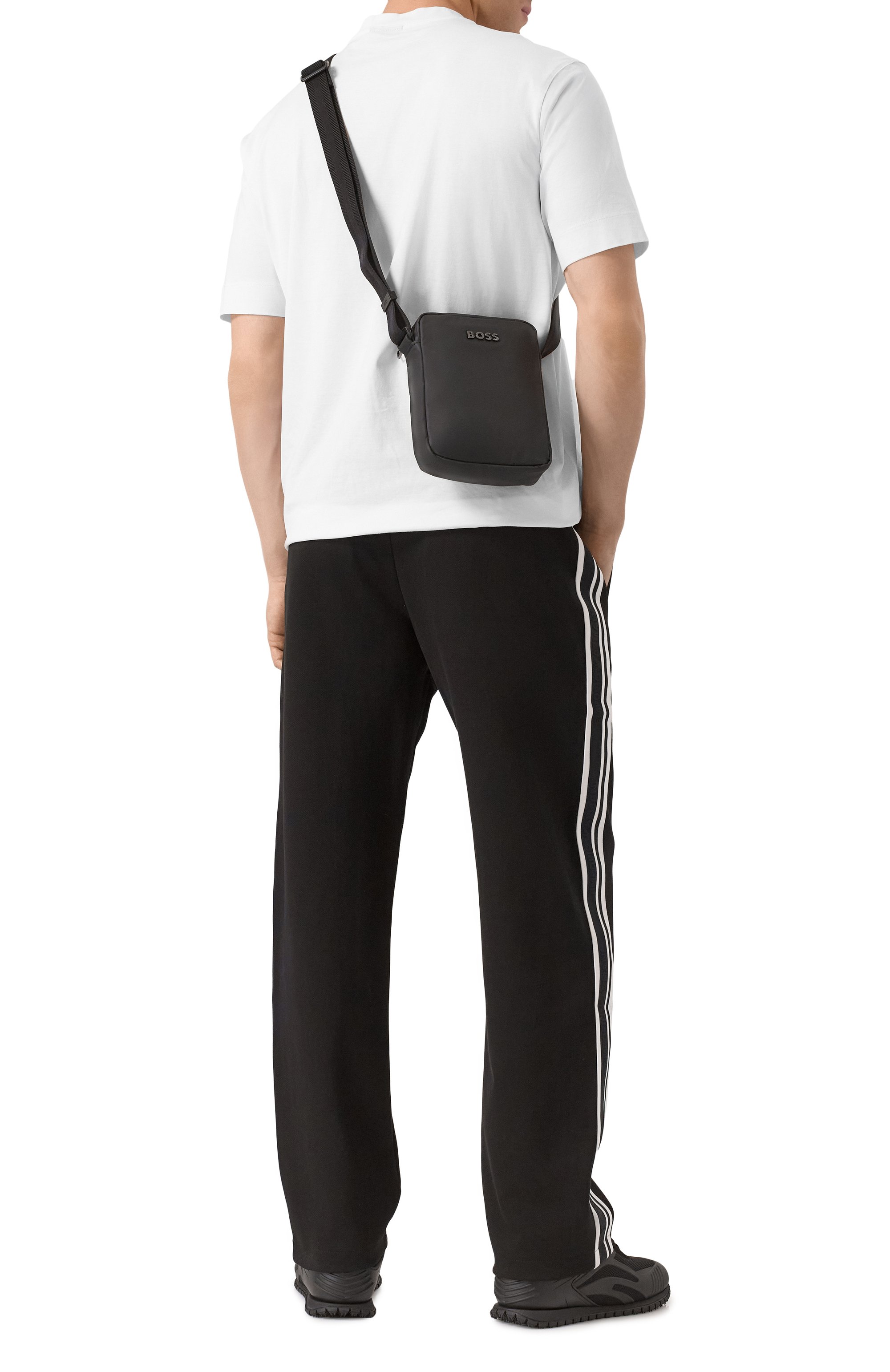 Сумка catch BOSS черного цвета по цене 18000 руб., арт. 50541472, фото 7 Сумка catch BOSS, арт. 50541472, фото 7