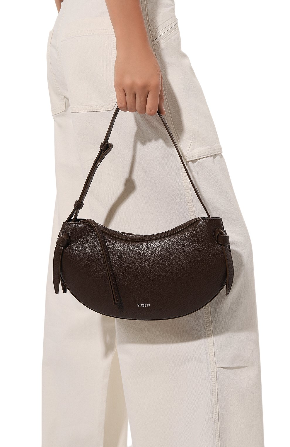 Сумка fortune cookie YUZEFI темно-коричневого цвета по цене 49600 руб., арт. YUZC0-HB-FC-L038, фото 2 Сумка fortune cookie YUZEFI, арт. YUZC0-HB-FC-L038, фото 2