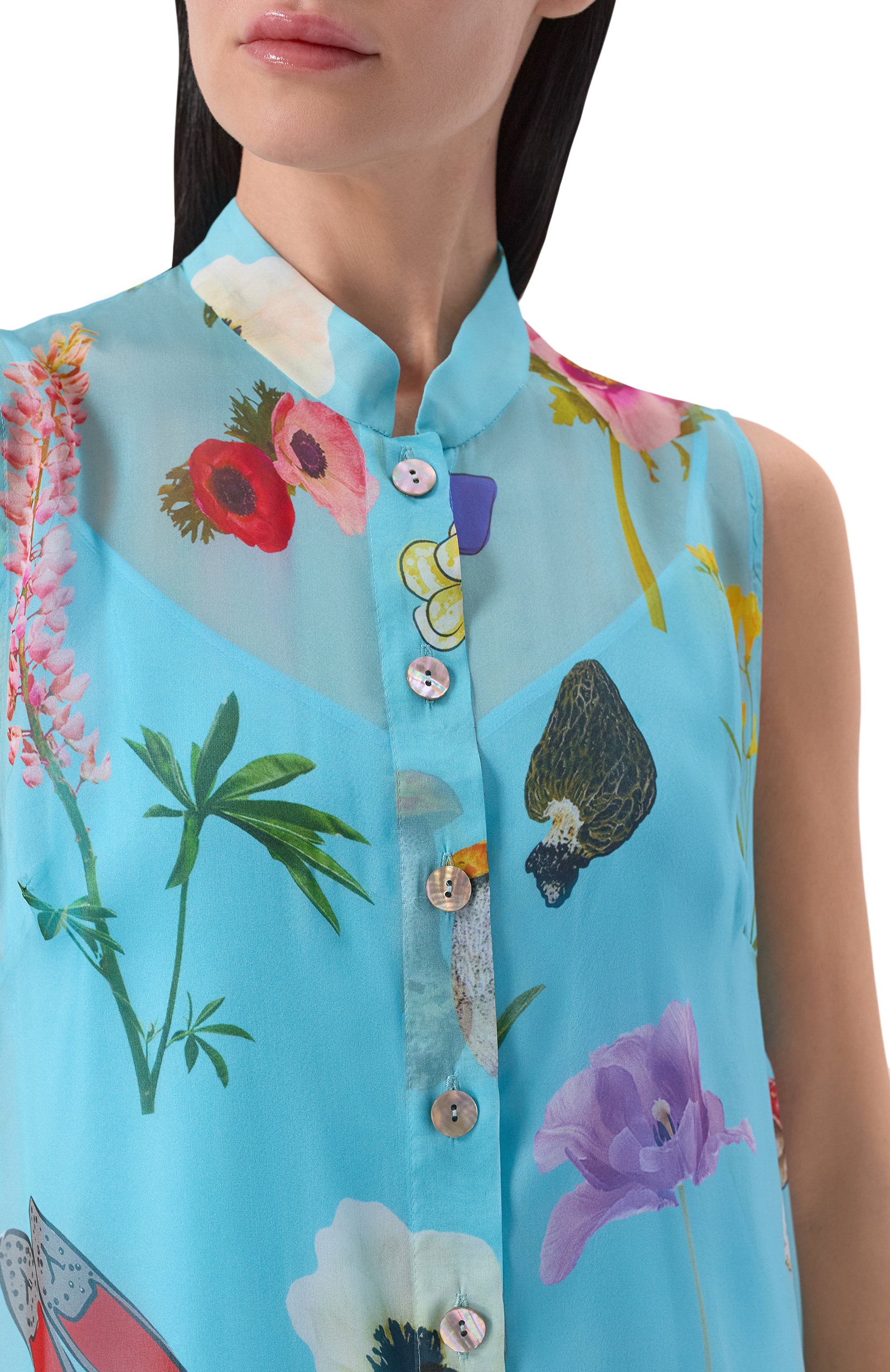 Шелковый топ YANINA голубого цвета по цене 97060 руб., арт. T-3109, фото 4 Шелковый топ YANINA, арт. T-3109, фото 4