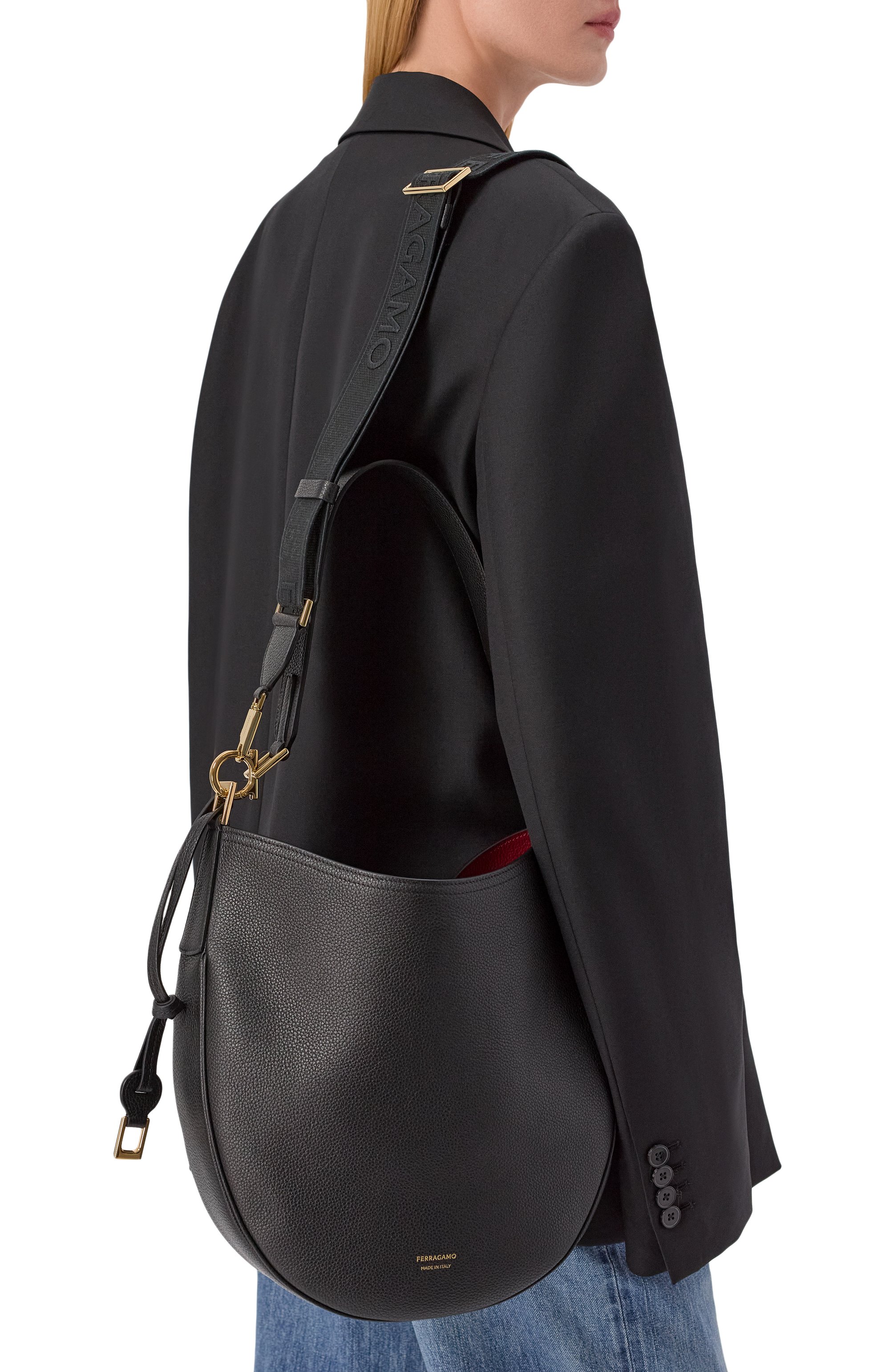 Сумка smile medium FERRAGAMO, арт. 21A170/785, фото 2