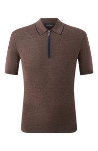 Коричневый