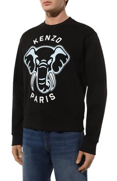 Мужской хлопковый свитшот KENZO черного цвета, арт. FE55SW1884MF | Фото 3 (Рукава: Длинные; Длина (для топов): Стандартные; Принт: С принтом; Мужское Кросс-КТ: свитшот-одежда; Материал сплава: Проставлено; Материал внешний: Хлопок; Драгоценные камни: Проставлено; Стили: Кэжуэл)