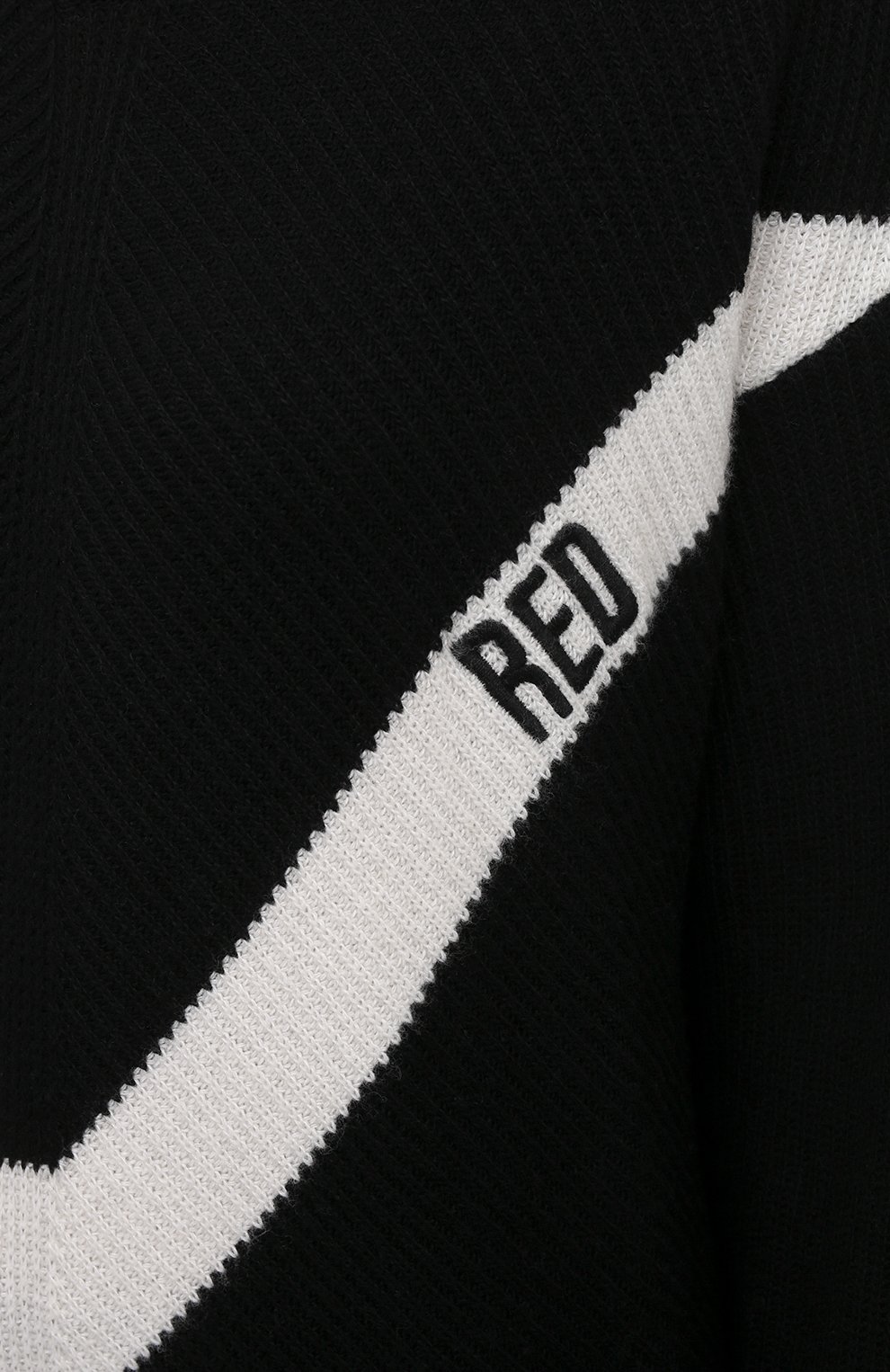 Свитер REDVALENTINO черного цвета по цене 55150 руб., арт. VR3KC06D/5NF, фото 5 Свитер REDVALENTINO, арт. VR3KC06D/5NF, фото 5