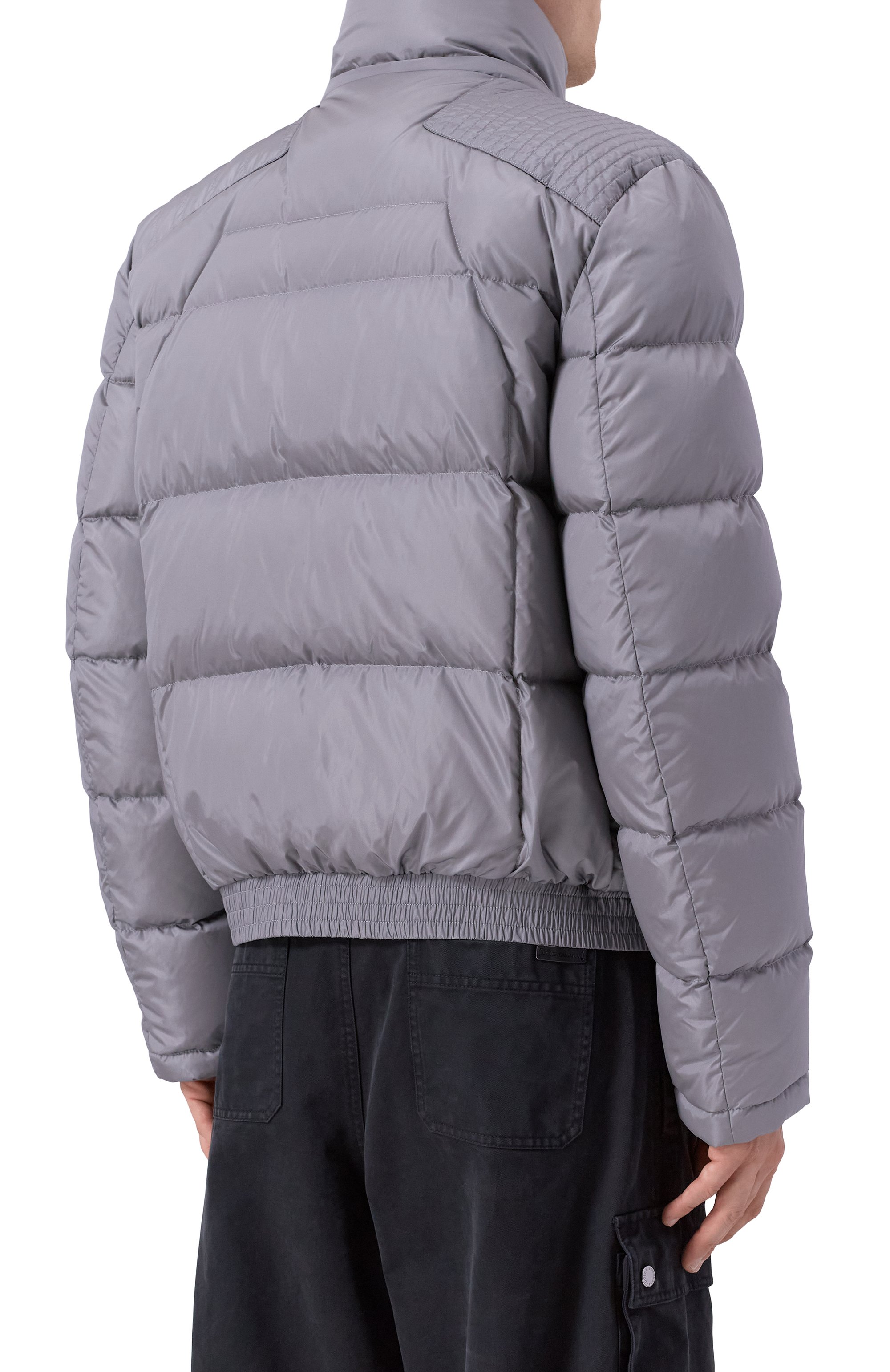 Пуховик DOLCE & GABBANA серого цвета по цене 343500 руб., арт. G9BRXT/FUS22, фото 6 Пуховик DOLCE & GABBANA, арт. G9BRXT/FUS22, фото 6