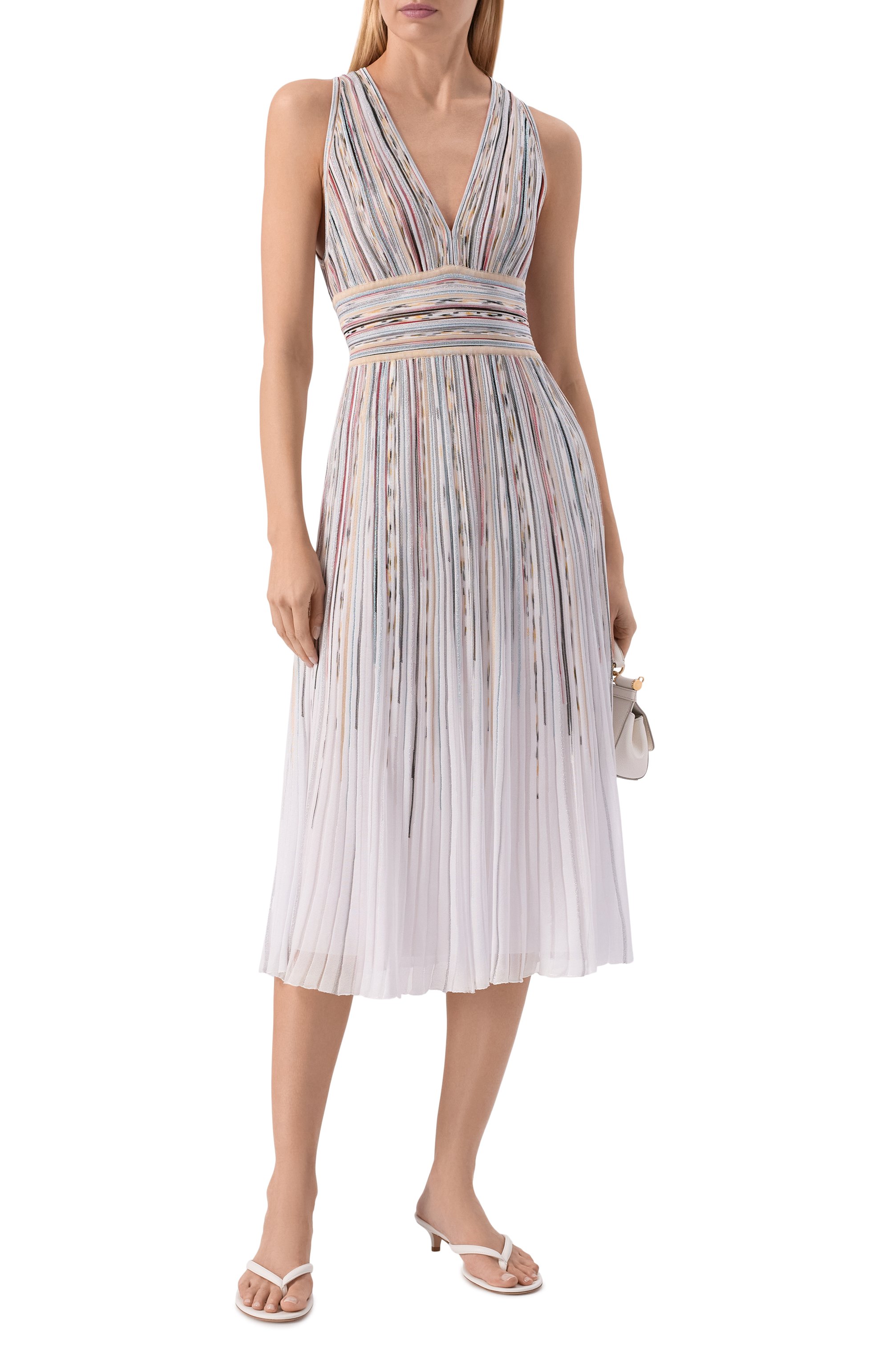 Платье из вискозы MISSONI разноцветного цвета по цене 256000 руб., арт. DS26SG13/BK01GZ, фото 2 Платье из вискозы MISSONI, арт. DS26SG13/BK01GZ, фото 2