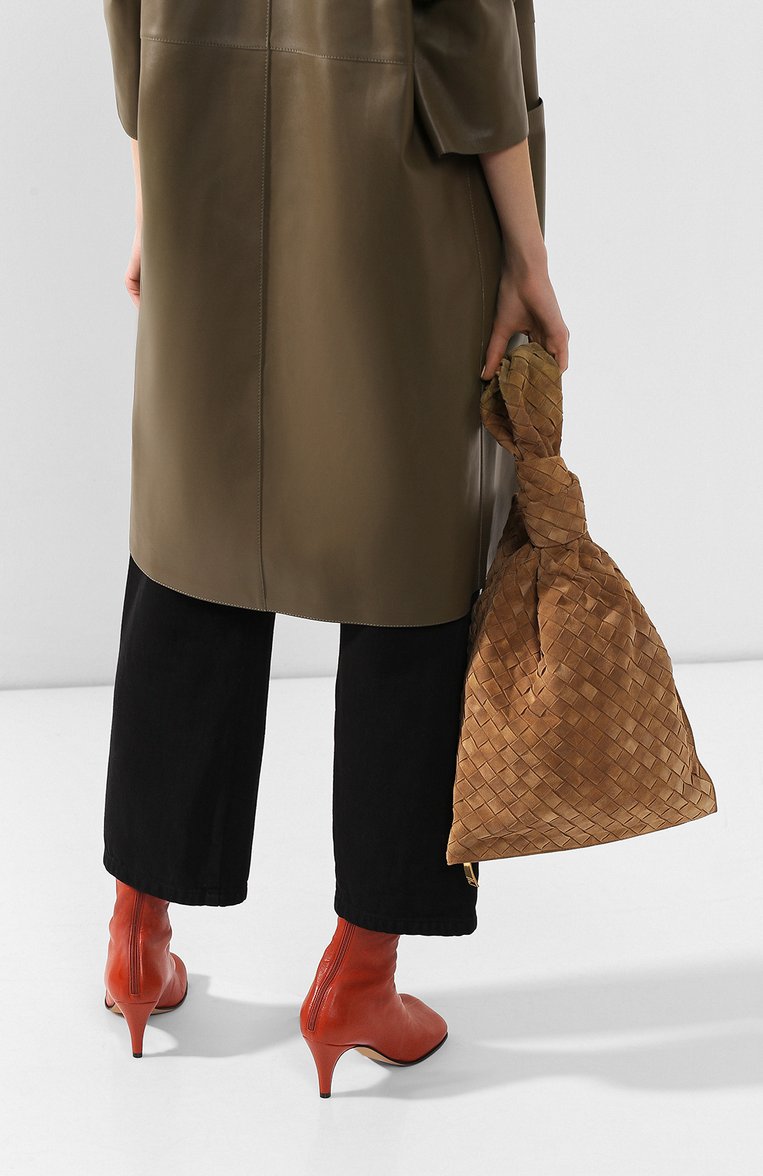 【超美品】BOTTEGA VENETA bv twist bag Unraveling the Elegance of the Bottega Veneta BV Twist Bag